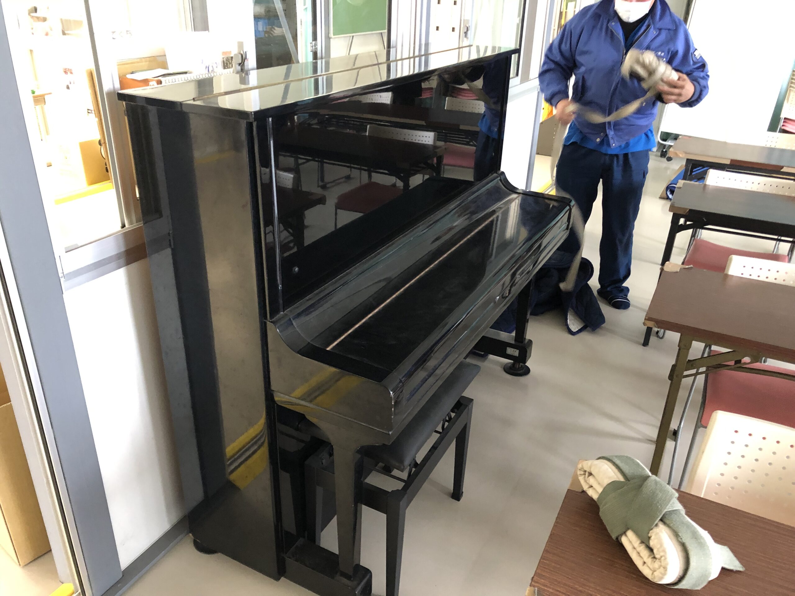 アップライトピアノの移動 | 有限会社阿部ピアノ運送